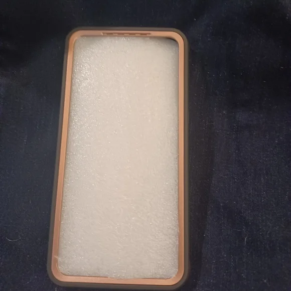 Phone case - Picture 2 of 2